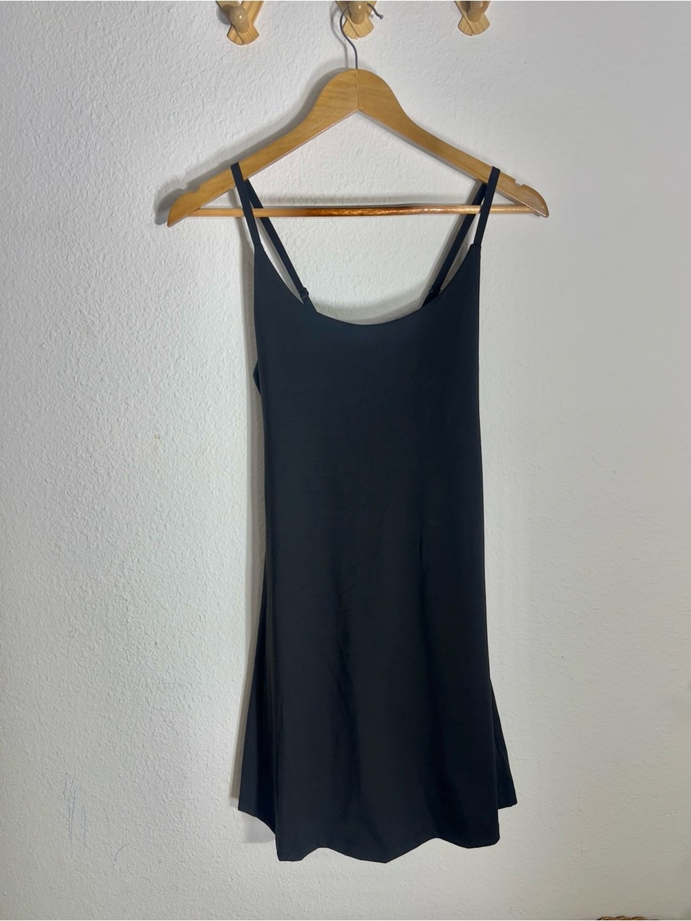 NO BRAND • women’s black athletic dress with built in shorts